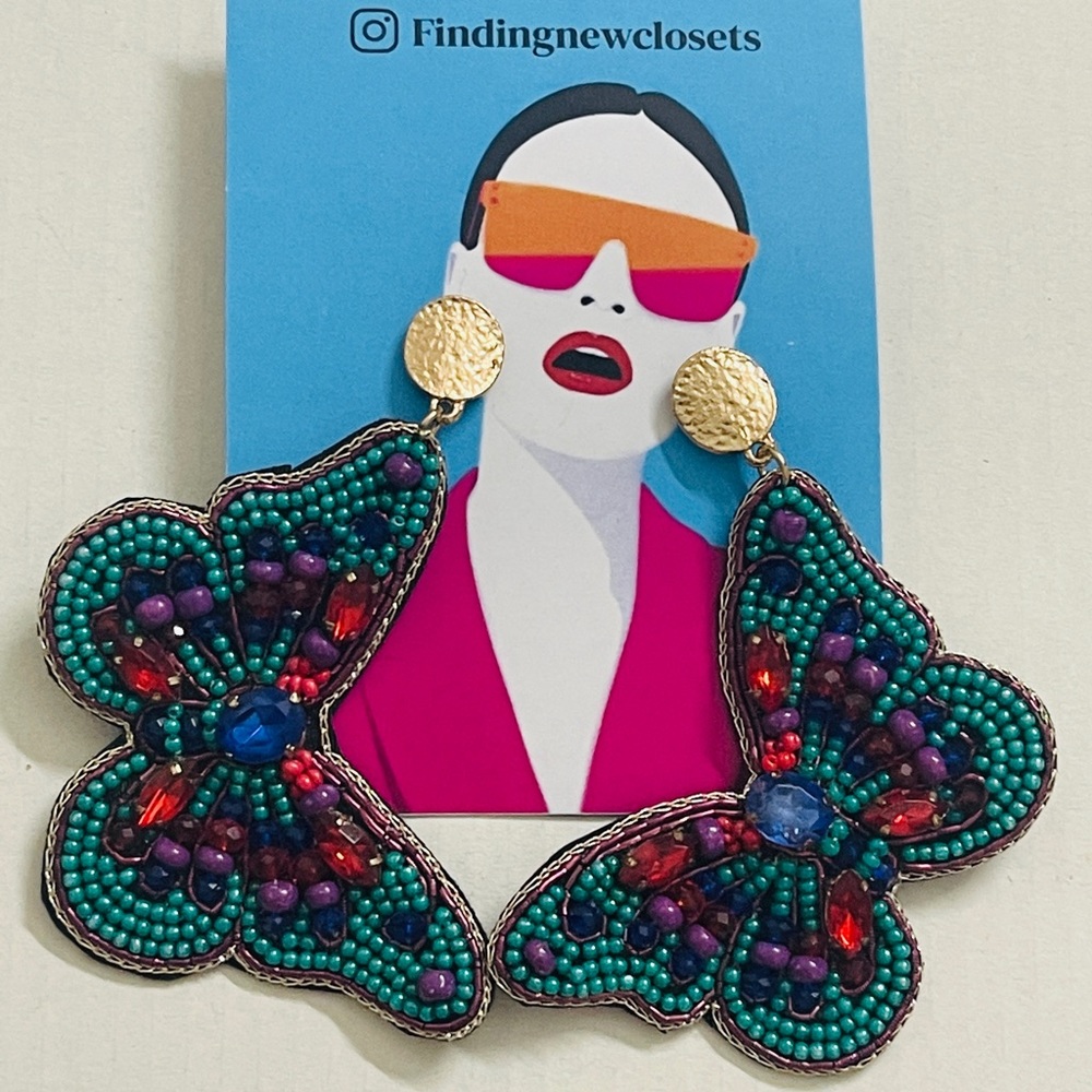 Handmade beaded earrings - Picture 1 of 3